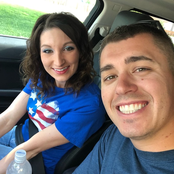 Meet your Posher, Shirleen - Picture 2 of 2